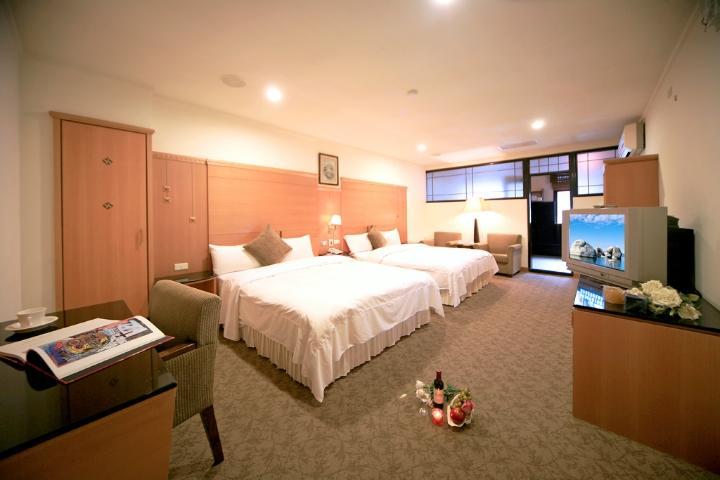 Ming Lu Holiday Hotel Ren'ai Esterno foto
